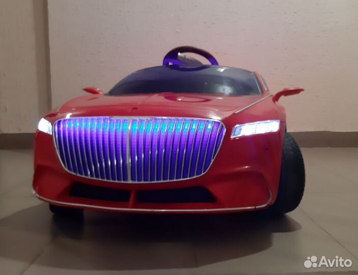 Продаю детский электро автомобиль