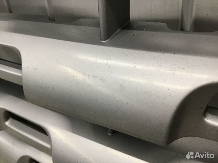 Решетка радиатора Renault Master III 2010