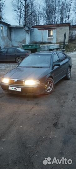 Skoda Octavia 1.8 МТ, 1997, 180 000 км
