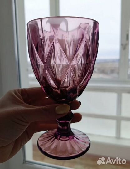 Бокалы из цветного стекла