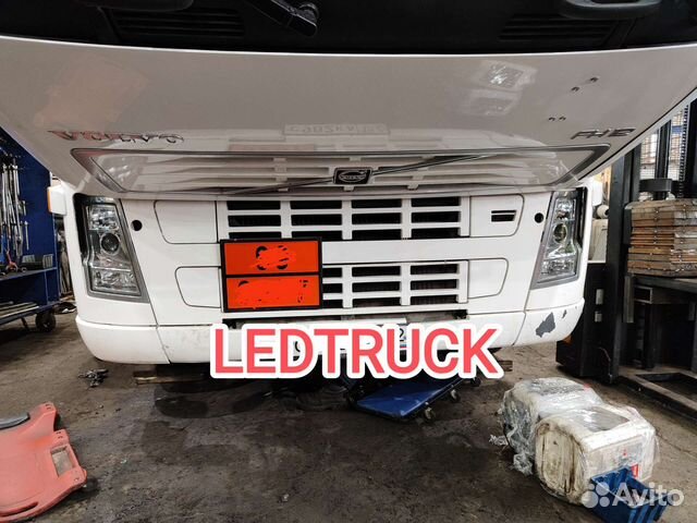 Фара Вольво фш