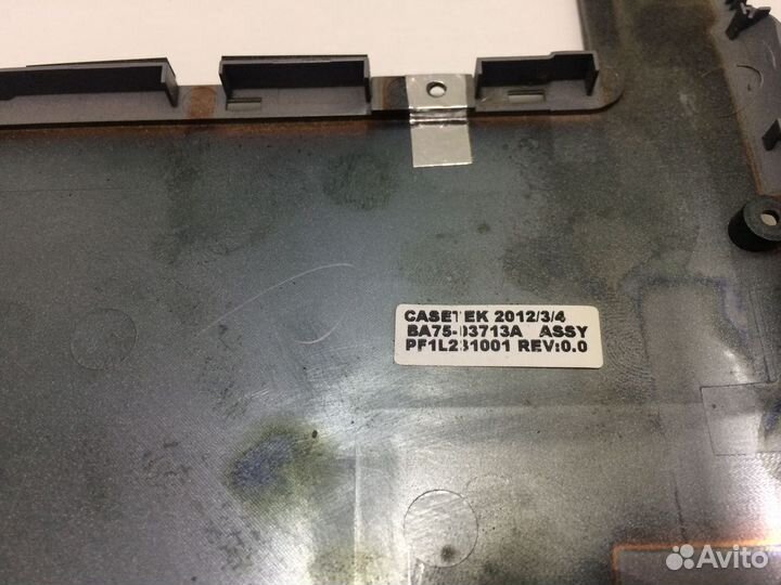 Поддон ноутбука Samsung NP530U3B