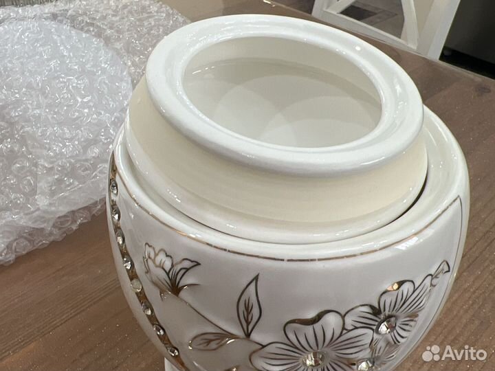 Емкость для сыпучих продуктов чая сахара