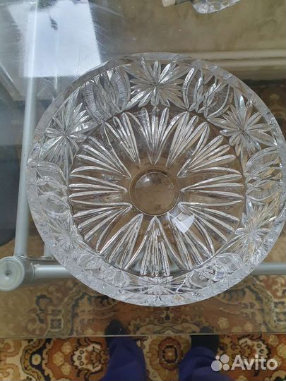 Хрустальная ваза