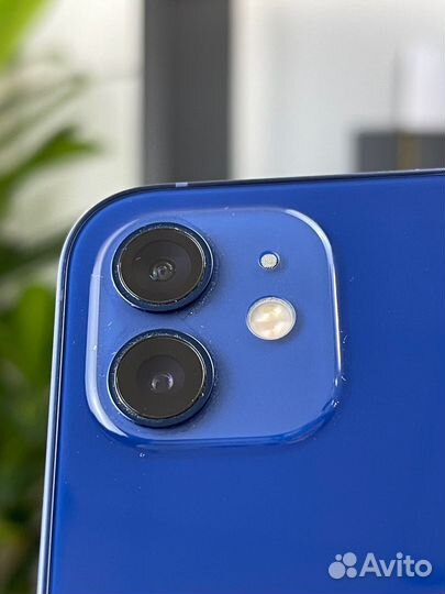 iPhone 12, 64 ГБ