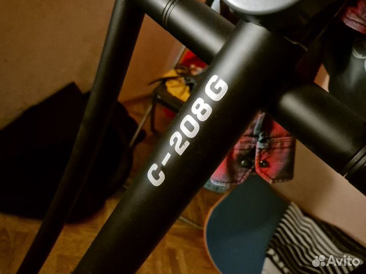 Эллиптический тренажер torneo