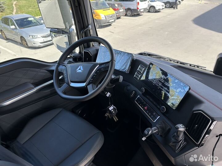 Sitrak C7H MAX, 2023