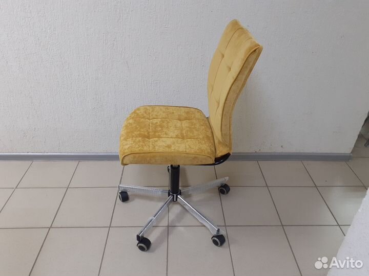 Компьютерное кресло