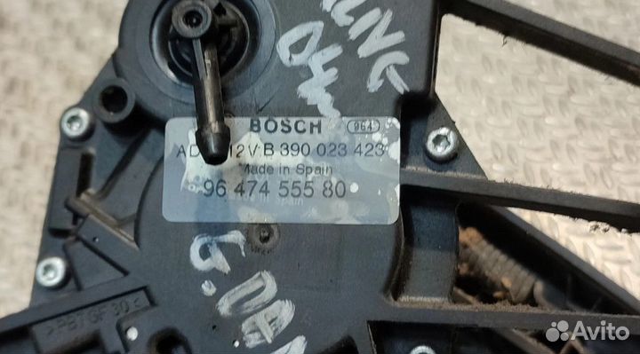 Моторчик заднего дворника 9647455580 Citroen Berlingo При звонке назовите, пожалуйста, этот артикул: