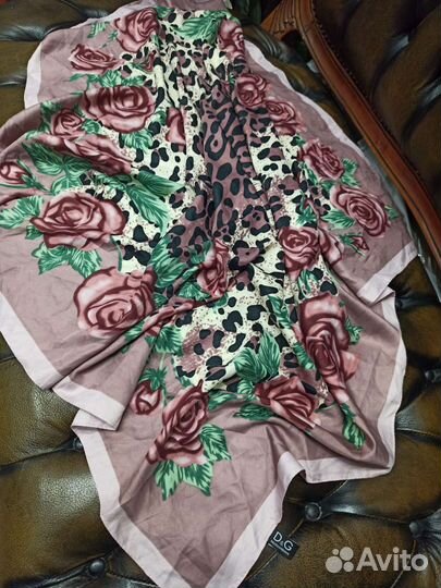 Платок 95см dolce gabbana шелк италия