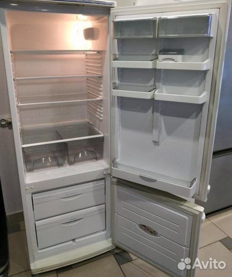 Atlant 2-кам 1,5м в отличном состоянии