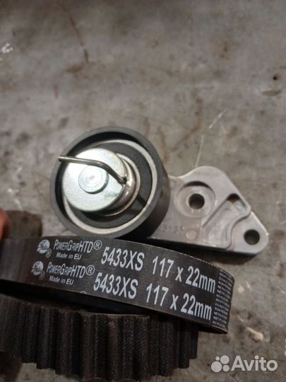 Ремень грм и ролик Форд,Мазда