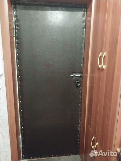 Дверь входная деревянная утепленная