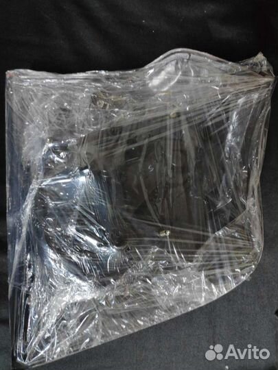 Фонарь правый тойота королла 120 хетчбэк