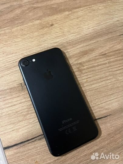 iPhone 7, 32 ГБ