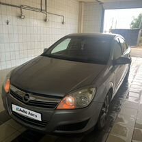 Opel Astra 1.6 AMT, 2008, 261 000 км, с пробегом, цена 435 000 руб.