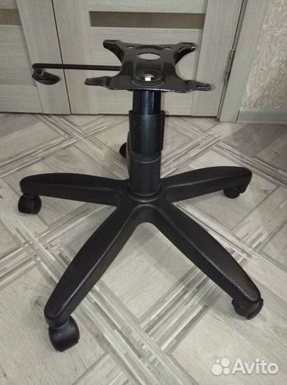 Крестовина для компьютерного кресла