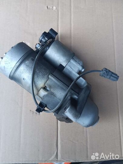 Стартер Nissan / Infiniti 23300-EY00C VQ37 VHR