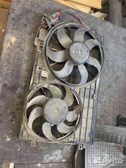 Диффузор вентилятора радиатора Audi A3 8P