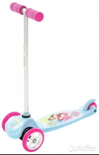 Детский трехколесный самокат