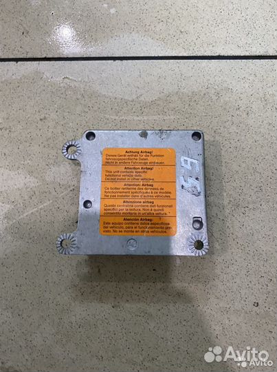 Блок airbag Volkswagen Passat B5