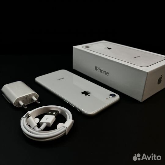 iPhone 8, 64 ГБ