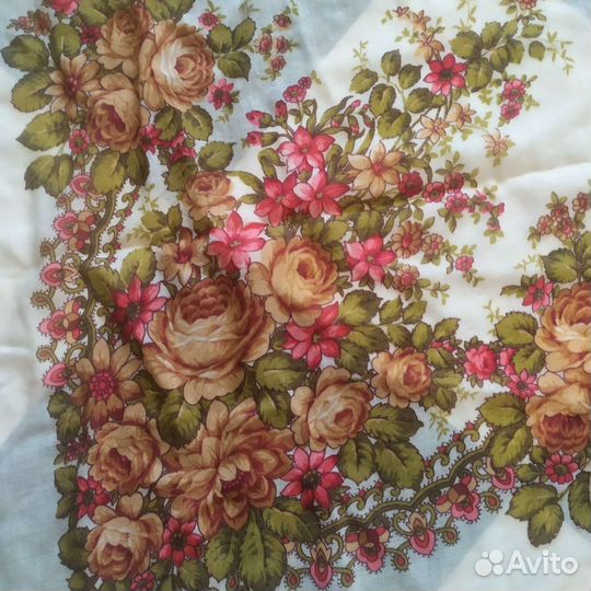 Павлопасадский платок СССР