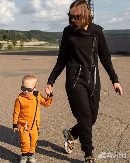 Комбинезон женский