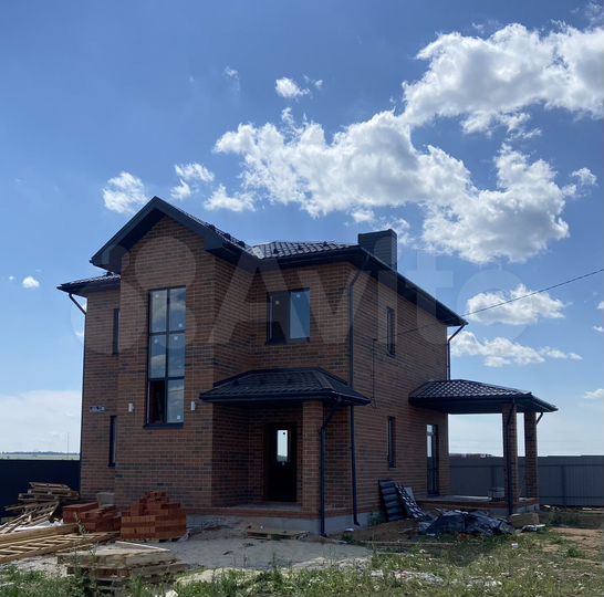 Коттедж 140 м² на участке 6 сот.