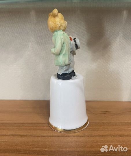 Наперсток коллекционный фарфоровый