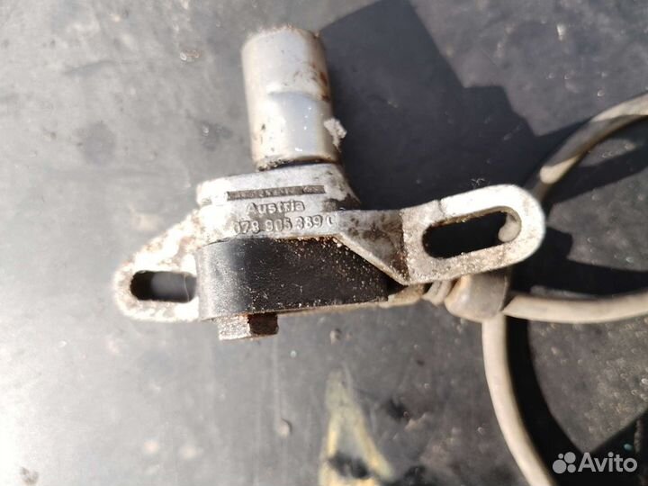 Датчик коленвала audi 100 c4 2,8