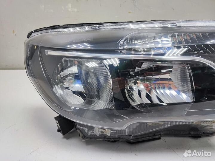 Фара правая LADA vesta