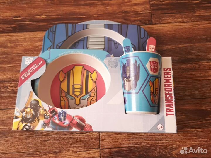 Набор детской посуды из бамбука новый в упаковке