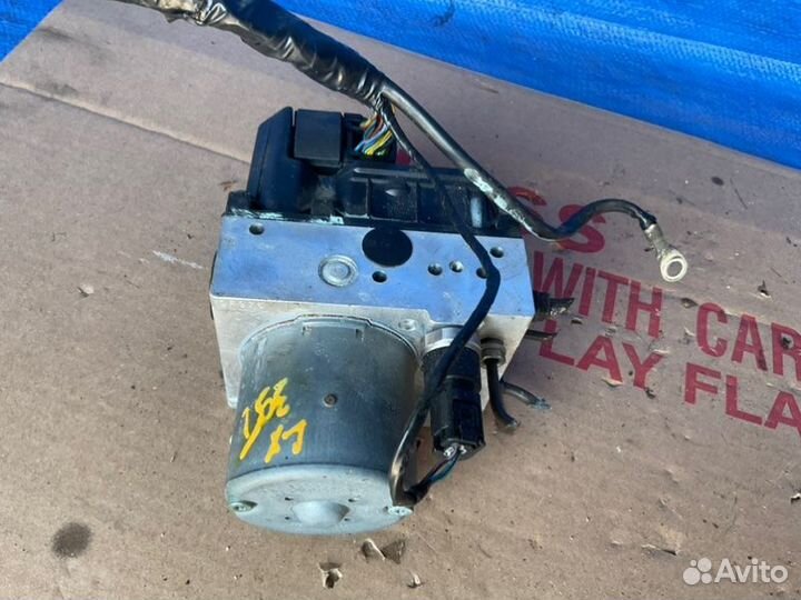 Блок abs Bmw 330Xi E46 3.0L M54 225HP 24-valve I6