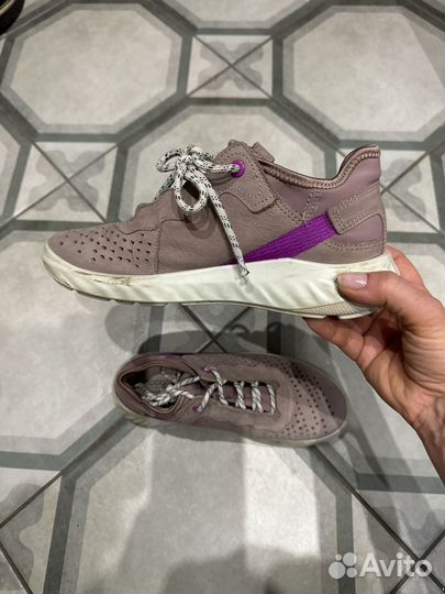 Кроссовки кеды туфли спортивные