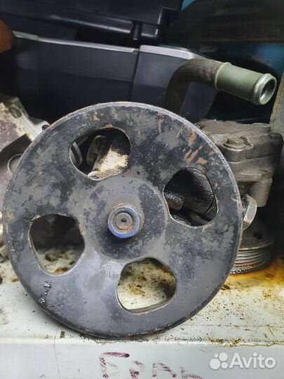 Насос Гур Hyundai Santa Fe SM 2.7