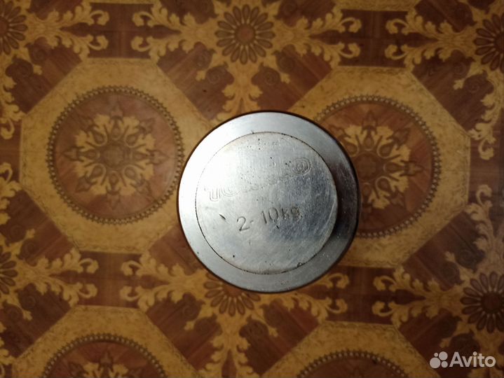 Гантелями 10 кг