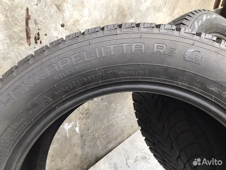 Nokian Tyres Hakkapeliitta R3 225/55 R17