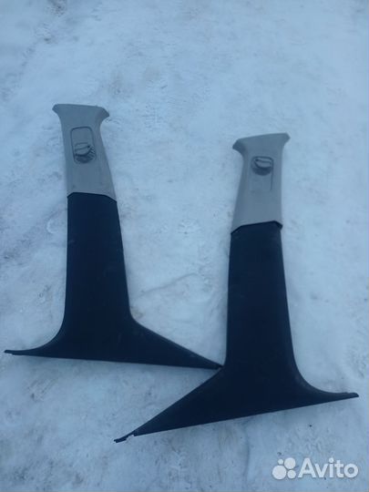 Накладка центральной стойки Peugeot 408