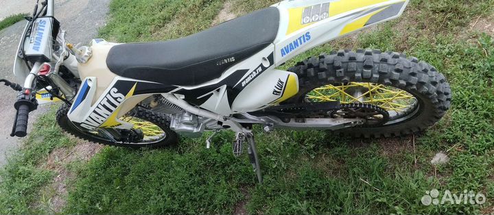 Мотоцикл Avantis fx250 lux