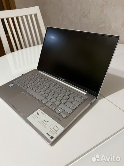 Asus vivobook s13