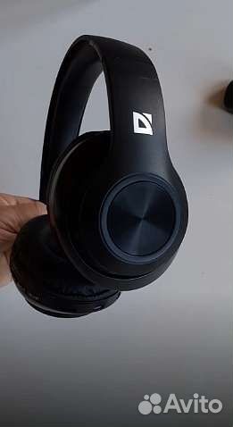 Беспроводные наушники