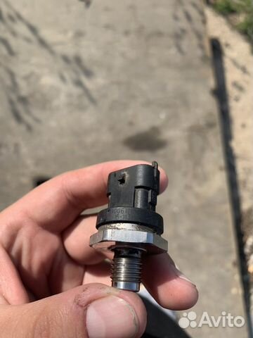 Датчик топливной рампы cummins 2.8