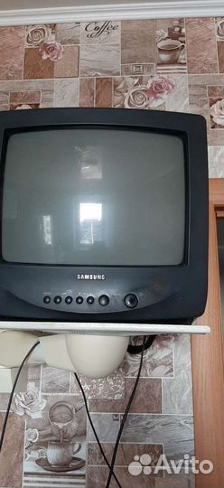 Продам телевизор