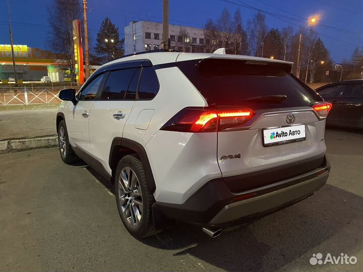 Toyota RAV4 2.0 CVT, 2020, 40 200 км