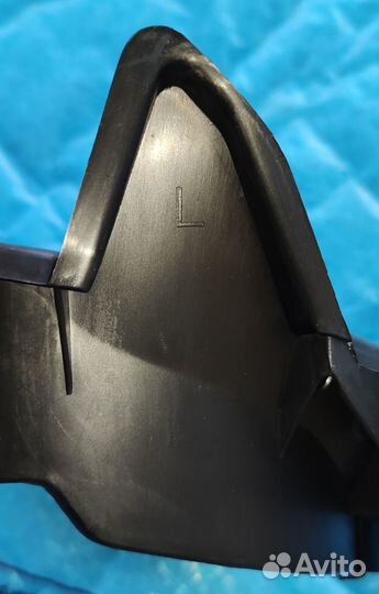 Кронштейн противотуманной фары Рав 4 левый 13-15