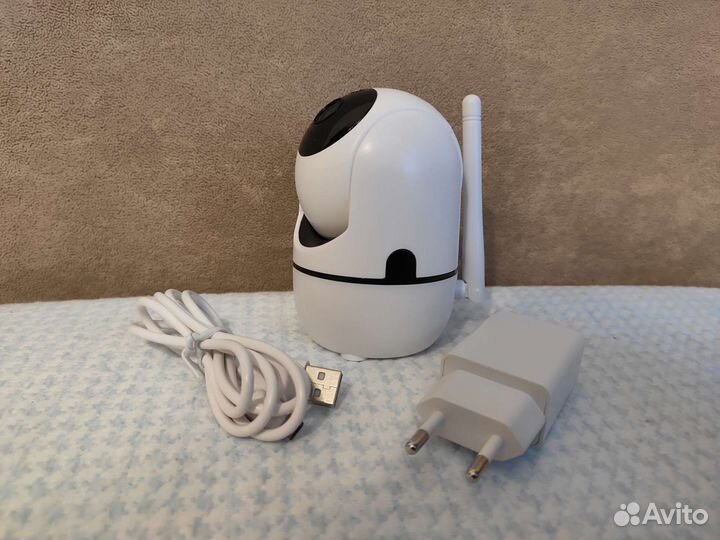 Видеоняня / камера видеонаблюдения WiFi