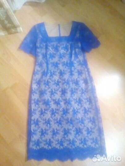 Платье праздничное