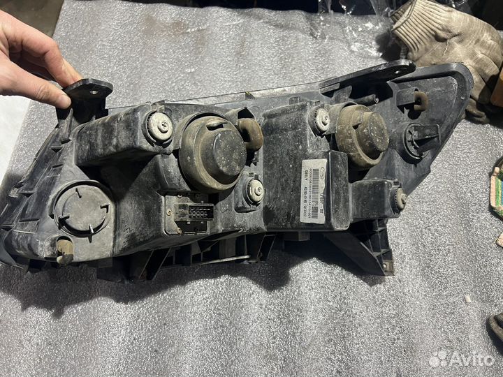 Фара правая Geely Emgrand EC7