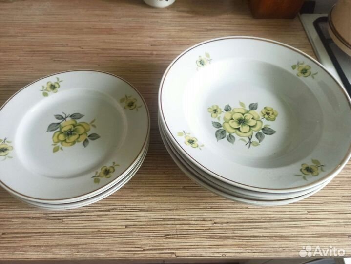 Глубокие суповые тарелки